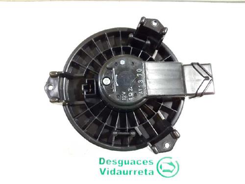 Used Heater blower motor TOYOTA YARIS (_P13_) 1.0 (KSP130_, KSP130) (69 hp) 3508421