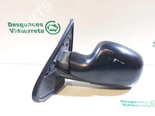Used Left mirror CHRYSLER VOYAGER IV (RG, RS) 2.8 CRD (150 hp) 3685446
