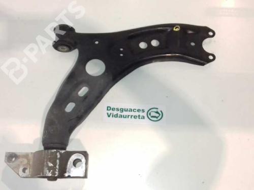 Used Right front suspension arm VW GOLF VI (5K1) 1.4 TSI (122 hp) 4375558
