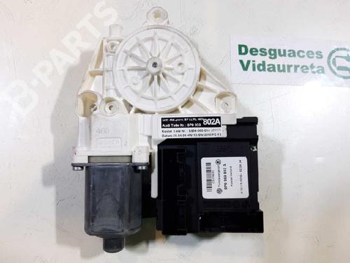Used Right front window motor AUDI A3 (8P1) 1.6 FSI (115 hp) 4398929