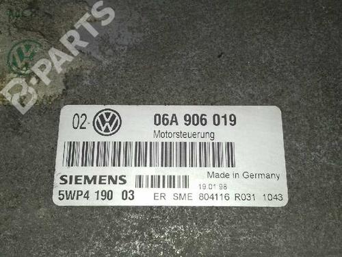 Used Engine control unit (ECU) VW GOLF IV (1J1) 1.6 (102 hp) 4566194