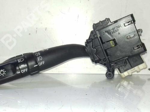 Commande de phare TOYOTA COROLLA Verso (ZER_, ZZE12_, R1_) 2.2 D-4D (AUR10_, AUR10R) (136 hp) 4690492