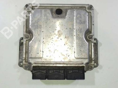 Used Engine control unit (ECU) RENAULT ESPACE IV (JK0/1_) 2.2 dCi (JK0H) (150 hp) 4692670