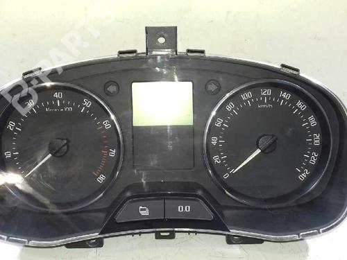 Used Instrument cluster SKODA FABIA II (542) 1.2 (60 hp) 4824343