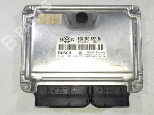 Engine control unit (ECU) VW PASSAT B5.5 (3B3) 2.3 V5 | BP4944504M57 