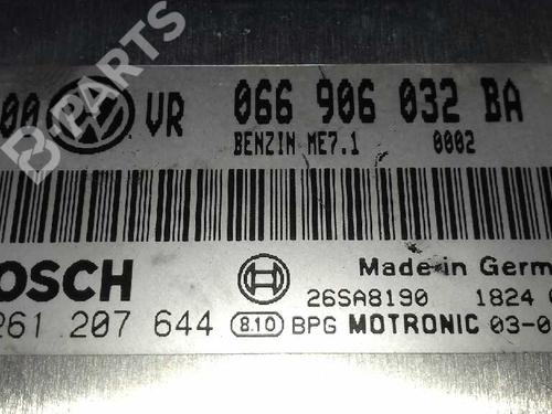 Engine control unit (ECU) VW PASSAT B5.5 (3B3) 2.3 V5 | BP4944504M57 