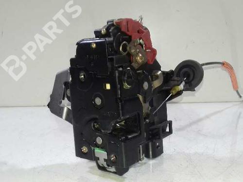 Rear left lock AUDI A4 B6 Avant (8E5) 2.0 (130 hp) 8E0839015C