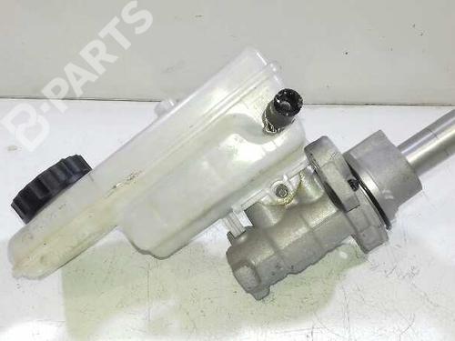Used Brake master cylinder MERCEDES-BENZ CITAN Mixto (Double Cabin) (W415) 109 CDI (415.603, 415.605) (90 hp) 5060845