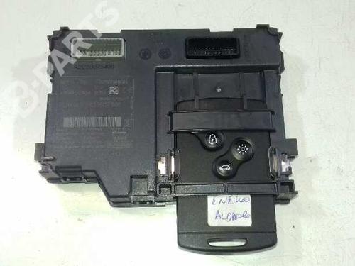 Used Ignition barrel RENAULT CAPTUR I (J5_, H5_) 0.9 TCe 90 (90 hp) 5228287