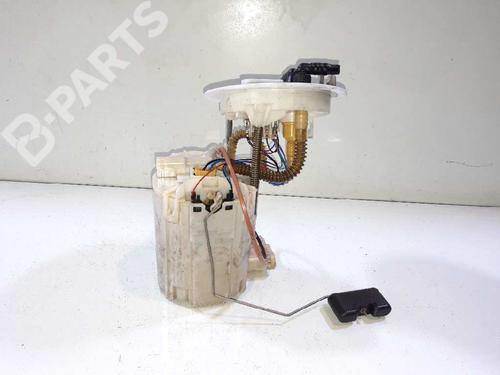 Pompe à carburant AUDI A4 B8 (8K2) 2.7 TDI (190 hp) 5328789