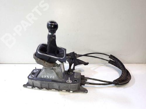 Used Gear lever VW GOLF VI (5K1) 2.0 TDI (110 hp) 7438194