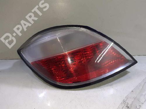 Used Left taillight OPEL ASTRA H (A04) [2004-2014]  5583894