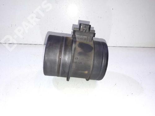 Used Mass air flow sensor SKODA SUPERB II Estate (3T5) 2.0 TDI 16V (140 hp) 5623189