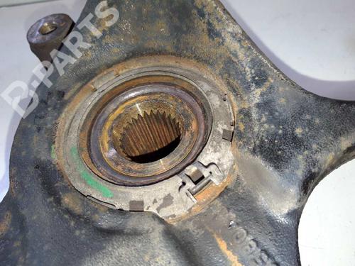 Used Right front steering knuckle RENAULT TRAFIC II Bus (JL) 2.0 dCi 115 (114 hp) 5625643