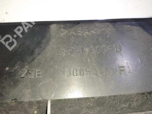 Grill VW GOLF IV (1J1) 1.8 (125 hp) 5644365