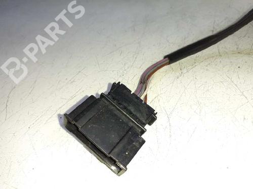 Used Right mirror VW GOLF IV (1J1) 1.6 (100 hp) 5665051