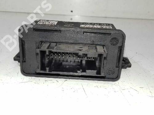 Styringsenhed belysning SEAT LEON ST (5F8) 2.0 TDI (150 hp) 5766242