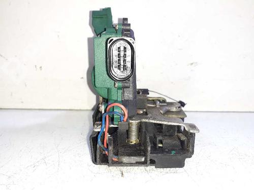 Front left lock VW PASSAT B5.5 (3B3) 1.9 TDI | BP5859666C98 