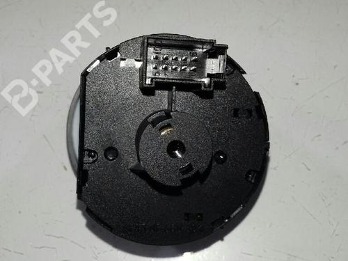 Licht Schakelaar VW GOLF VI (5K1) 2.0 TDI (110 hp) 6057638