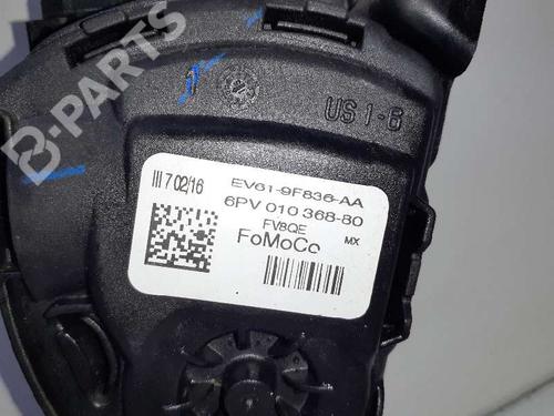 Used Pedal FORD FOCUS III Turnier 1.5 TDCi (120 hp) 6114191
