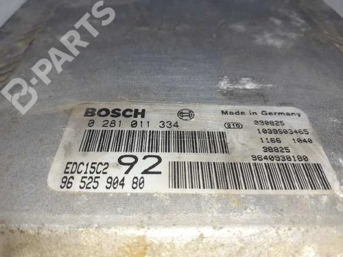 Used Engine control unit (ECU) PEUGEOT 807 (EB_) 2.0 HDi (107 hp) 6129510