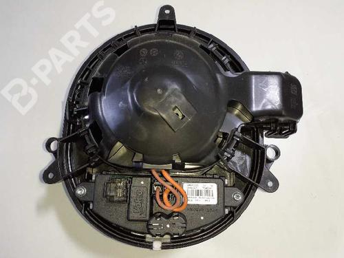 Used Heater blower motor BMW 1 (F20) 116 d (116 hp) 6161407
