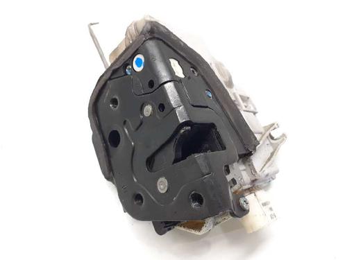 Used Front left lock AUDI A4 B7 (8EC) 2.0 TDI 16V (140 hp) 6442826
