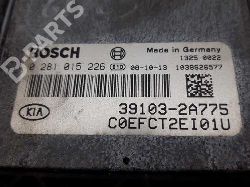 Engine control unit (ECU) KIA CEE'D Hatchback (ED)  | BP6779677M57 