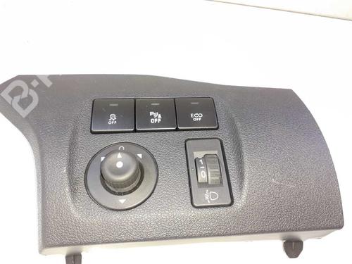 Switch PEUGEOT PARTNER Tepee 1.6 BlueHDi 120 (120 hp) 6816870