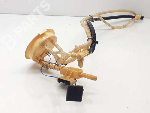 Used Fuel pump BMW X1 (E84) sDrive 20 d (177 hp) 6829319