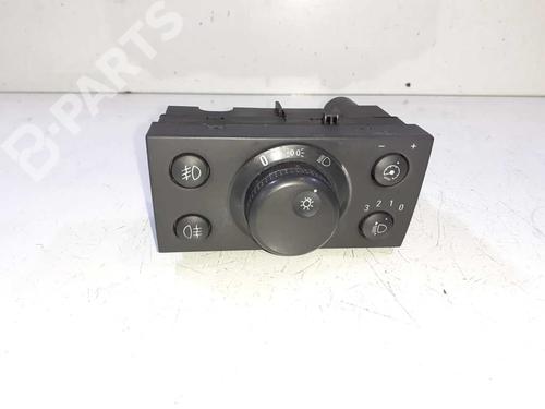 Used Headlight switch OPEL MERIVA A MPV (X03) 1.6 (E75) (105 hp) 6935704