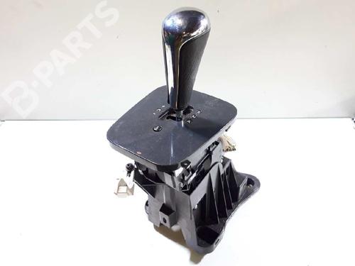 Selector da caixa manual PEUGEOT 5008 (0U_, 0E_) 1.6 HDi (110 hp) 2403T3 | 9687024580