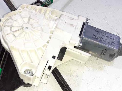 Used Front right window mechanism AUDI A4 B8 (8K2) 2.0 TDI (136 hp) 6957864