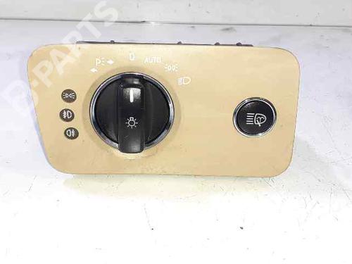Used Headlight switch MERCEDES-BENZ CLS (C219) CLS 350 (219.356) (272 hp) 6977295