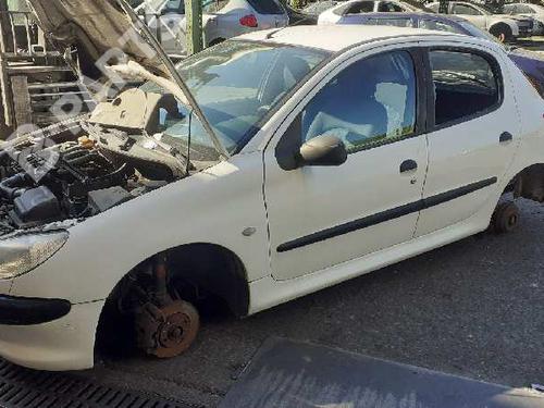 Front bumper PEUGEOT 206 Hatchback (2A/C) 1.9 D | BP7258322C7 
