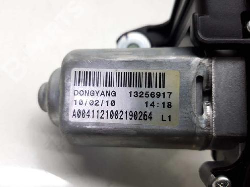Used Rear wiper motor OPEL ASTRA J (P10) [2009-2016]  7265479