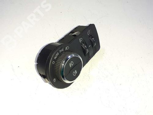 Used Headlight switch CHEVROLET CRUZE (J300) 2.0 CDI (150 hp) 7303934