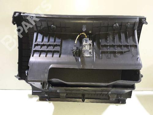 Used Glove box CHEVROLET CRUZE (J300) 2.0 CDI (150 hp) 7303925
