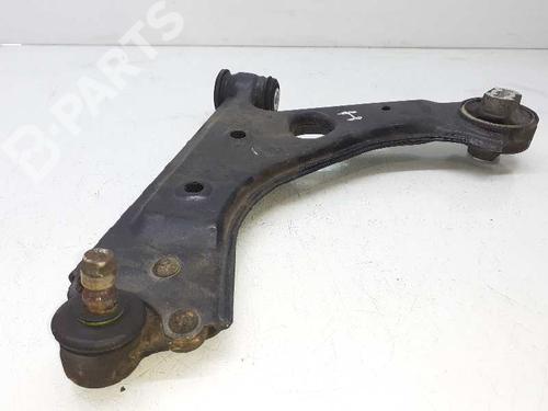 Left front suspension arm FIAT QUBO (225_) 1.3 D Multijet (225CXB1A, 225AXB1A, 225CXB11, 225AXB11,... (75 hp) 7513368