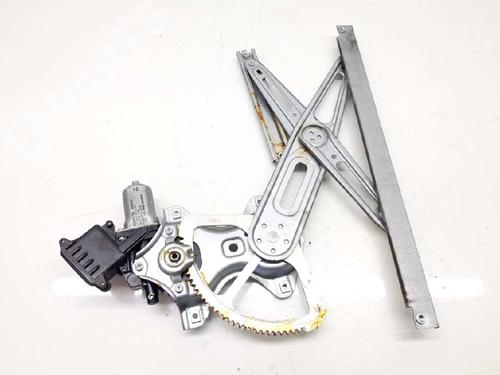 Used Front left window mechanism TOYOTA YARIS (_P9_) 1.33 VVT-i (NSP90_, NSP90R) (100 hp) 7552694