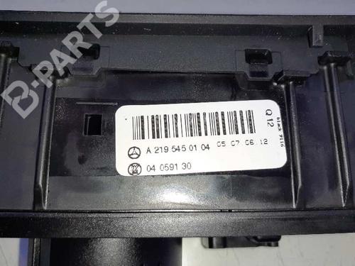 Used Headlight switch MERCEDES-BENZ CLS (C219) CLS 320 CDI (219.322) (224 hp) 7628211