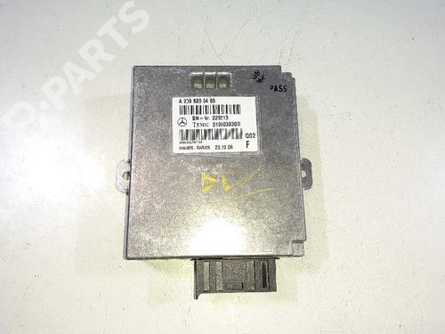 Elektronisk modul MERCEDES-BENZ CLS (C219) CLS 320 CDI (219.322) (224 hp) 7637246