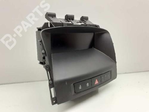 Used Display monitor OPEL ASTRA J (P10) 1.4 Turbo (68) (140 hp) 8076406