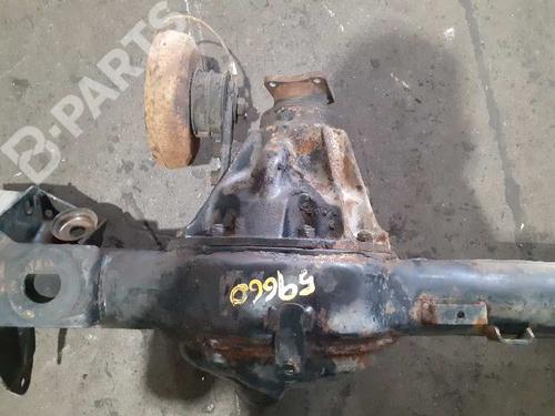 Used Rear axle LAND ROVER RANGE ROVER II (P38A) 2.5 D 4x4 (136 hp) 8114480