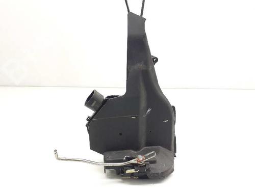Used Rear left lock TOYOTA RAV 4 II (_A2_) 2.0 D 4WD (CLA20_, CLA21_, CLA20R, CLA21R) (116 hp) 8124687