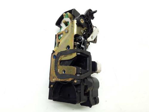 Used Rear right lock OPEL FRONTERA B (U99) 2.2 DTI (6B_66, 6B_76) (120 hp) 8139056