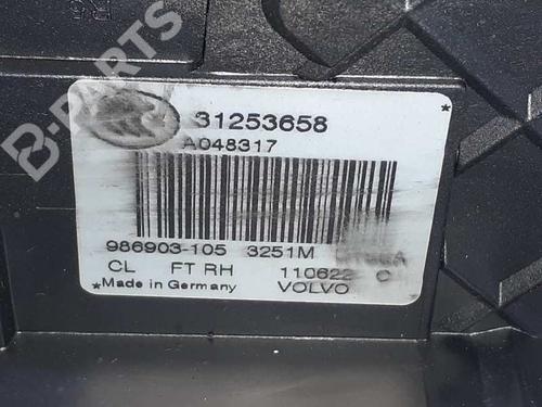 Front right lock VOLVO XC70 II (136) D3 | BP8234644C97 
