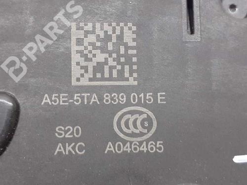 Rear left lock SKODA FABIA III (NJ3) 1.0 TSI | BP8234670C100 