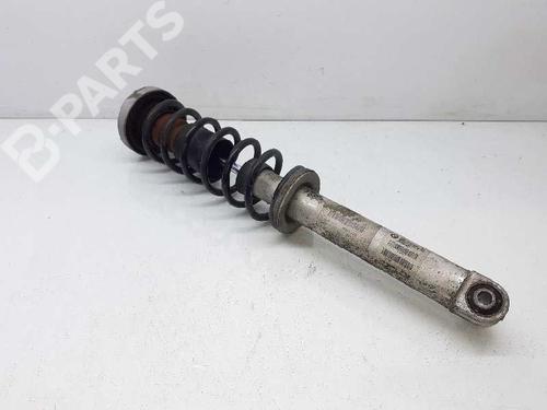 Schokbreker links achter BMW 5 (E60) 530 d (218 hp) 8212685