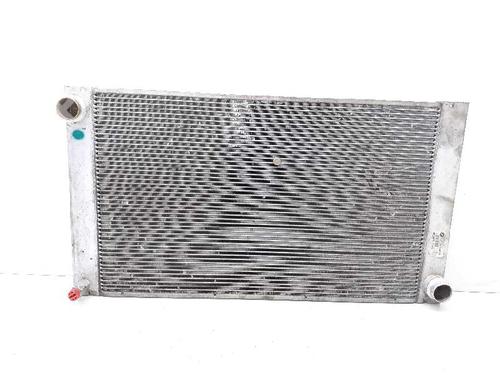 Radiateur à eau BMW 5 (E60) 530 d (218 hp) 8212676